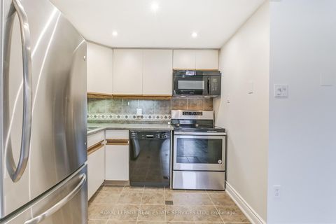 Photo 9 at 308 - 102 Bronte Road, BR Bronte, Oakville