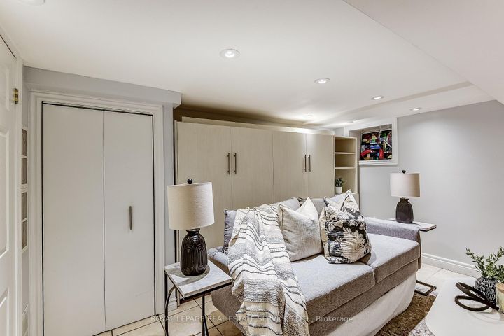 Photo 42 at 16 Larkin Avenue, Swansea, Toronto