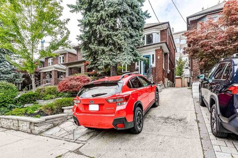 Photo 2 at 16 Larkin Avenue, Swansea, Toronto