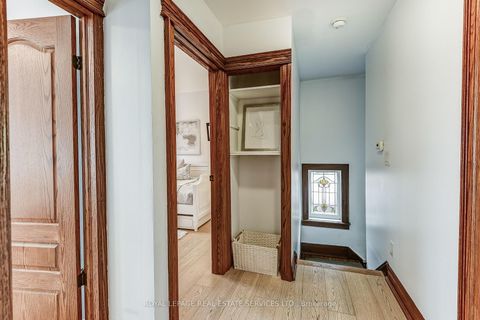 Photo 33 at 16 Larkin Avenue, Swansea, Toronto