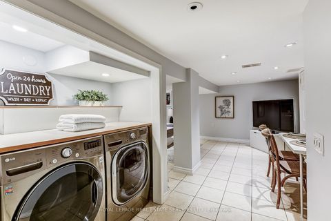Photo 38 at 16 Larkin Avenue, Swansea, Toronto