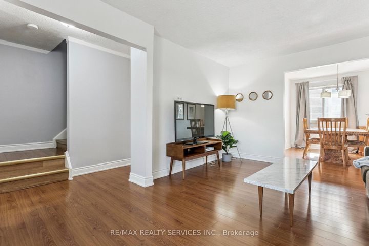 Photo 6 at 112 - 3175 Kirwin Avenue, Cooksville, Mississauga