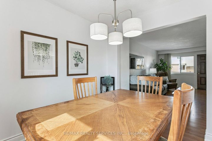 Photo 12 at 112 - 3175 Kirwin Avenue, Cooksville, Mississauga