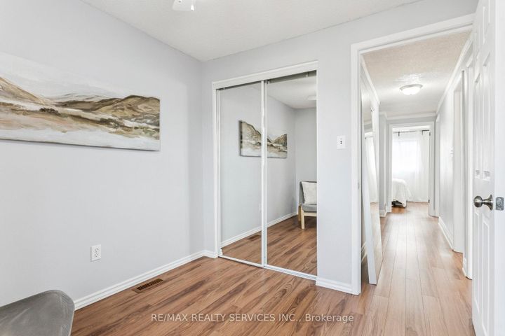 Photo 24 at 112 - 3175 Kirwin Avenue, Cooksville, Mississauga