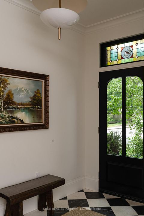 Photo 2 at 239 Borden Street, University, Toronto