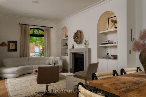 Photo 6 at 239 Borden Street, University, Toronto