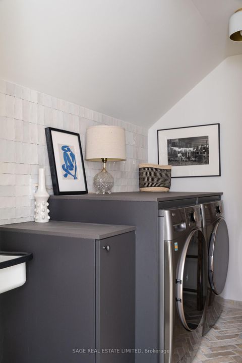 Photo 32 at 239 Borden Street, University, Toronto