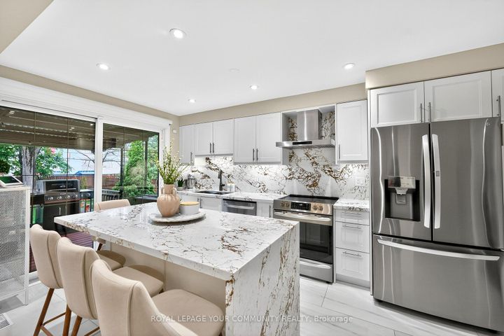 Photo 10 at 267 Jeffcoat Drive, Clairville, Toronto