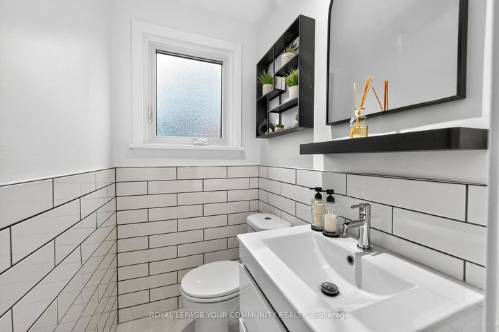 Photo 15 at 267 Jeffcoat Drive, Clairville, Toronto