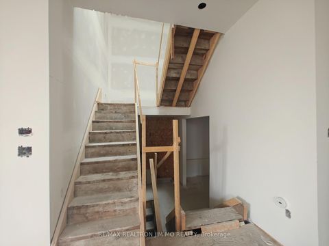 Photo 5 at 6 Cotton Avenue, Birchmount, Toronto