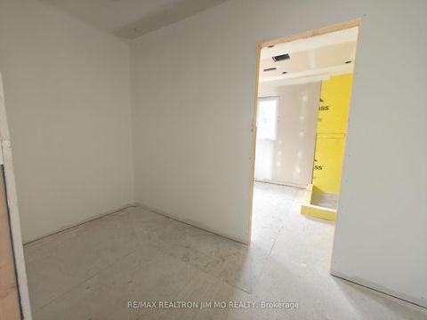 Photo 7 at 6 Cotton Avenue, Birchmount, Toronto