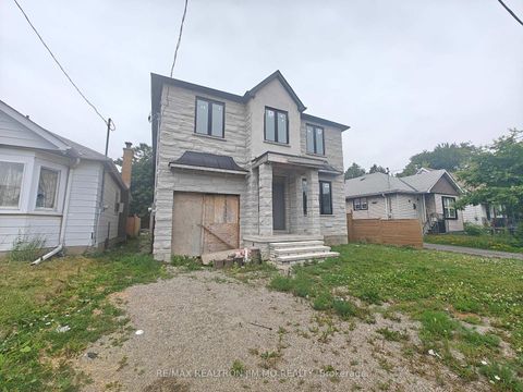 Photo 16 at 6 Cotton Avenue, Birchmount, Toronto