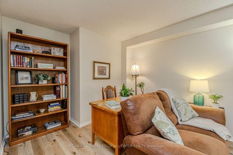 Photo 3 at 47 Finlay Road, West Bayfield, Barrie Photo 3 at 47 Finlay Road, West Bayfield, Barrie