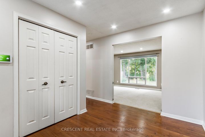 Photo 4 at 42 Boreham Circle, Snelgrove, Brampton