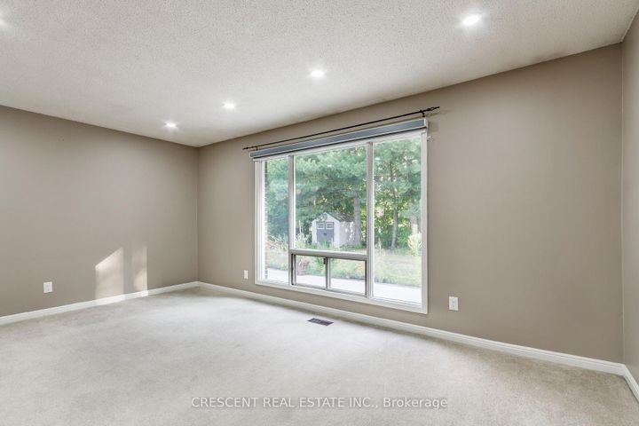 Photo 5 at 42 Boreham Circle, Snelgrove, Brampton