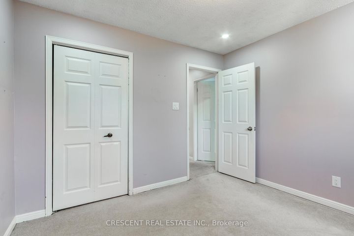 Photo 21 at 42 Boreham Circle, Snelgrove, Brampton
