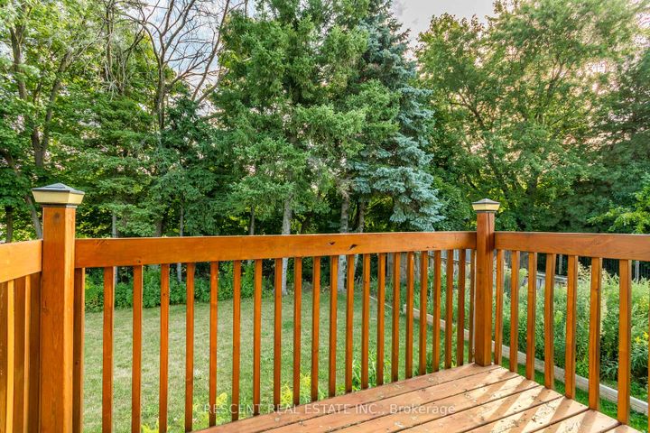 Photo 32 at 42 Boreham Circle, Snelgrove, Brampton