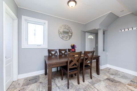 Photo 17 at 13286 Dufferin Street, King City, King