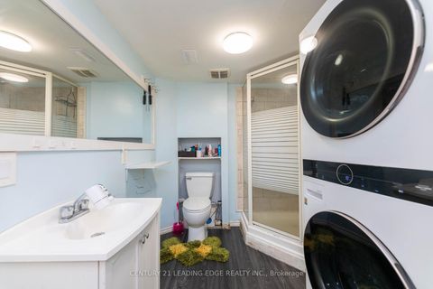 Photo 41 at 13286 Dufferin Street, King City, King