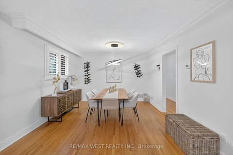 Photo 13 at 43 St Georges Boulevard, The Westway, Toronto