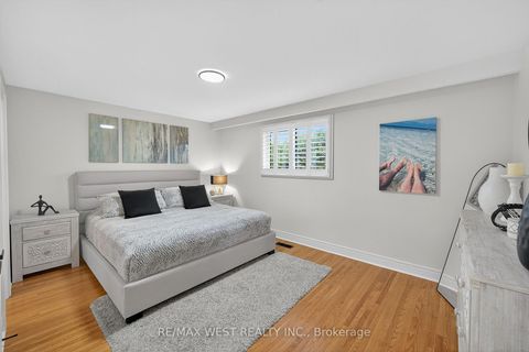 Photo 21 at 43 St Georges Boulevard, The Westway, Toronto