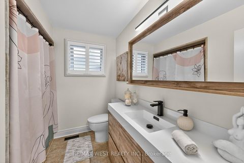 Photo 29 at 43 St Georges Boulevard, The Westway, Toronto