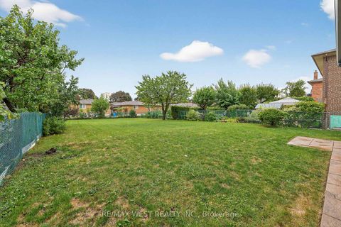 Photo 45 at 43 St Georges Boulevard, The Westway, Toronto