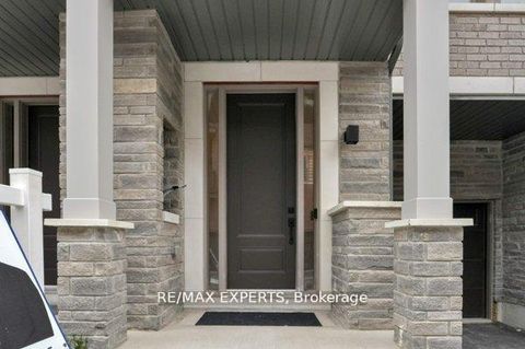 Photo 1 at 87 De La Roche Drive N, Vellore Village, Vaughan