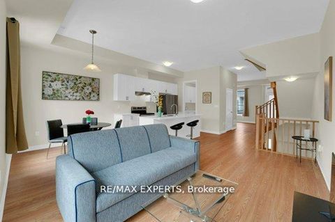 Photo 23 at 87 De La Roche Drive N, Vellore Village, Vaughan