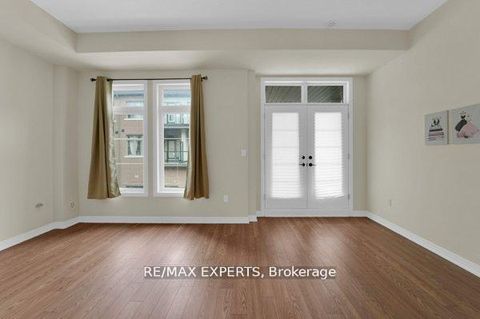 Photo 28 at 87 De La Roche Drive N, Vellore Village, Vaughan
