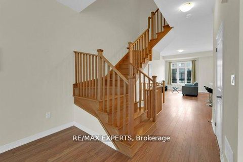 Photo 35 at 87 De La Roche Drive N, Vellore Village, Vaughan