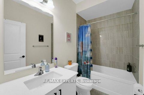 Photo 42 at 87 De La Roche Drive N, Vellore Village, Vaughan