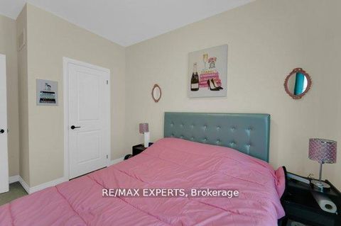 Photo 45 at 87 De La Roche Drive N, Vellore Village, Vaughan