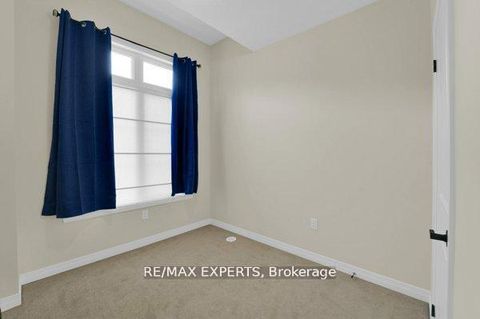 Photo 46 at 87 De La Roche Drive N, Vellore Village, Vaughan