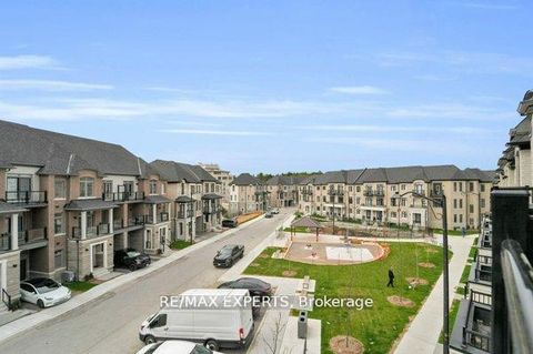 Photo 47 at 87 De La Roche Drive N, Vellore Village, Vaughan