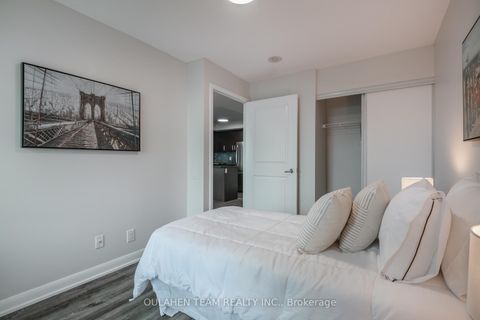 Photo 17 at 1509 - 17 Anndale Drive, Willowdale East, Toronto