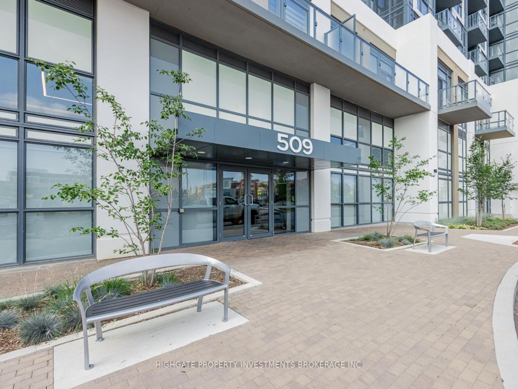 403 - 509 Dundas Street, GO Glenorchy, Oakville 