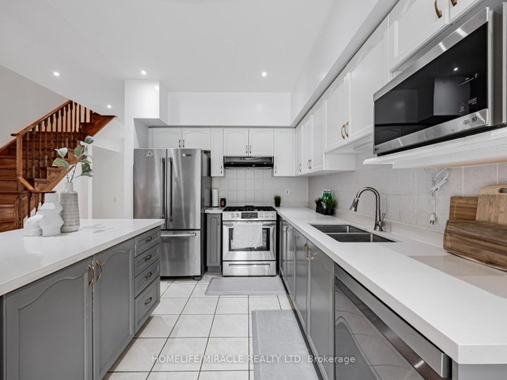 Photo 7 at 172 Gristone Crescent, Rouge E11, Toronto