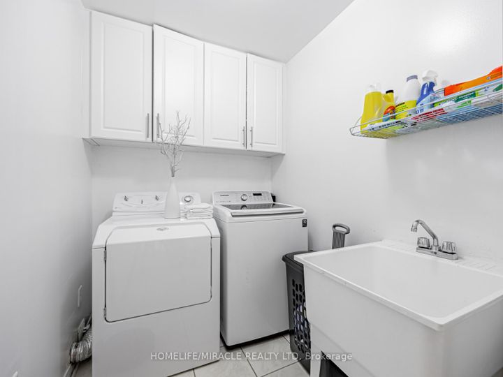 Photo 19 at 172 Gristone Crescent, Rouge E11, Toronto