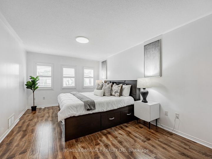 Photo 20 at 172 Gristone Crescent, Rouge E11, Toronto