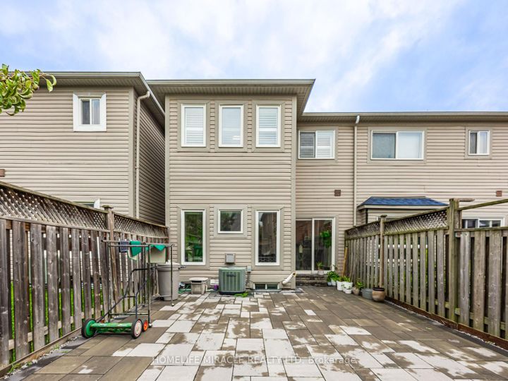 Photo 33 at 172 Gristone Crescent, Rouge E11, Toronto