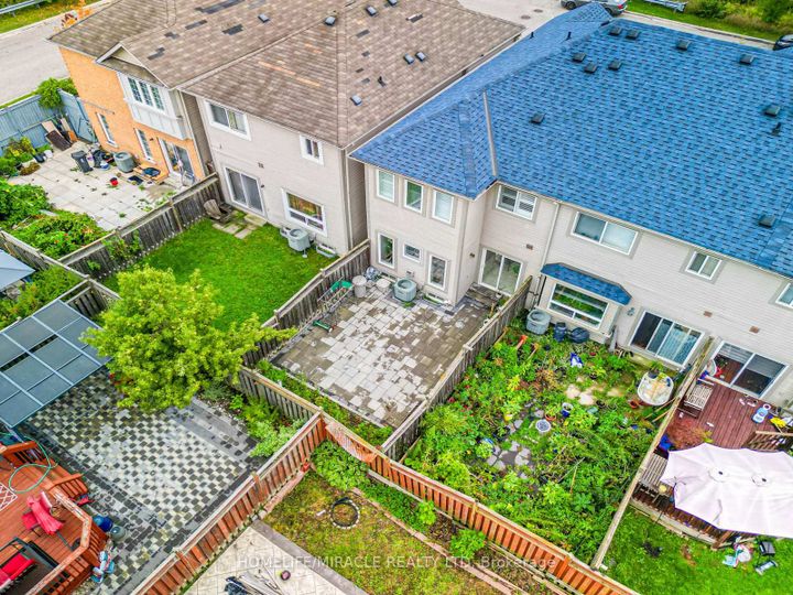 Photo 39 at 172 Gristone Crescent, Rouge E11, Toronto