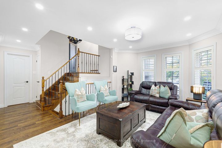 Photo 6 at 3 Sweet Briar Lane, Snelgrove, Brampton
