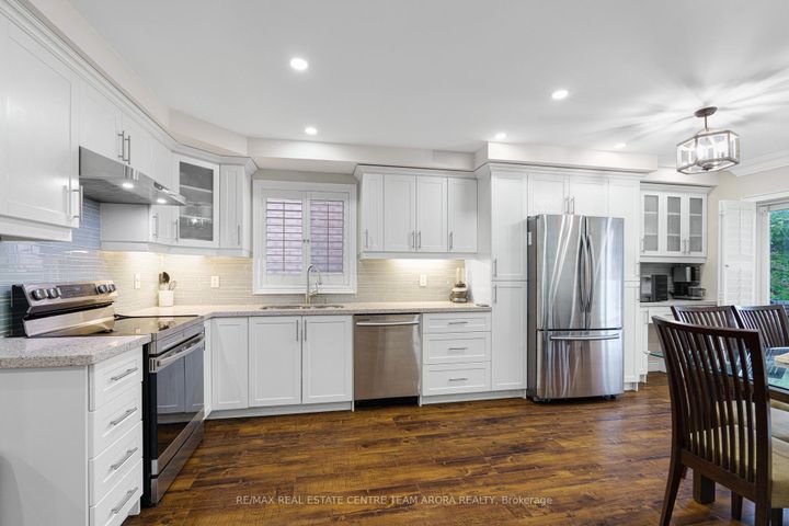 Photo 10 at 3 Sweet Briar Lane, Snelgrove, Brampton