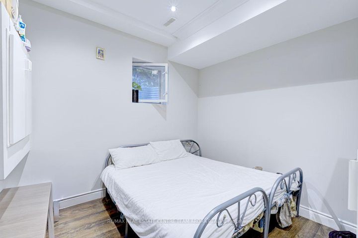 Photo 28 at 3 Sweet Briar Lane, Snelgrove, Brampton