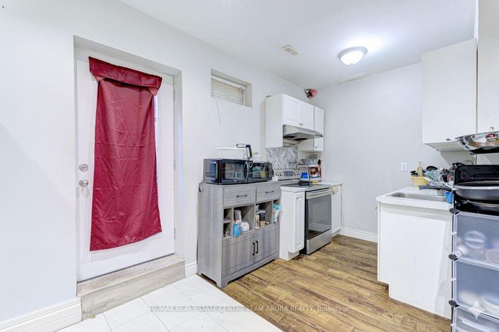Photo 30 at 3 Sweet Briar Lane, Snelgrove, Brampton