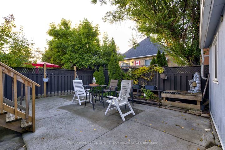 Photo 33 at 3 Sweet Briar Lane, Snelgrove, Brampton