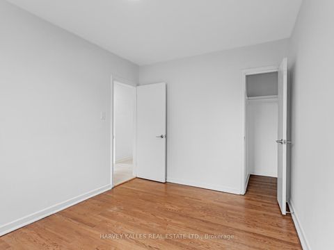 Photo 13 at 25 Windermere Avenue, Swansea, Toronto