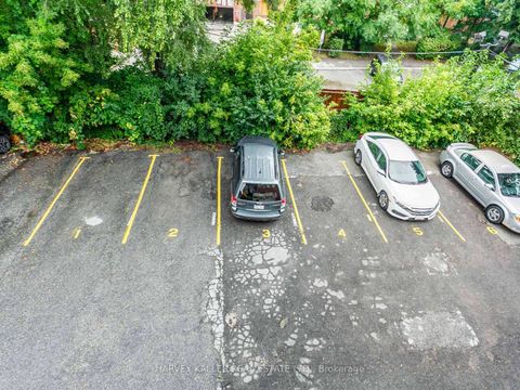 Photo 18 at 25 Windermere Avenue, Swansea, Toronto