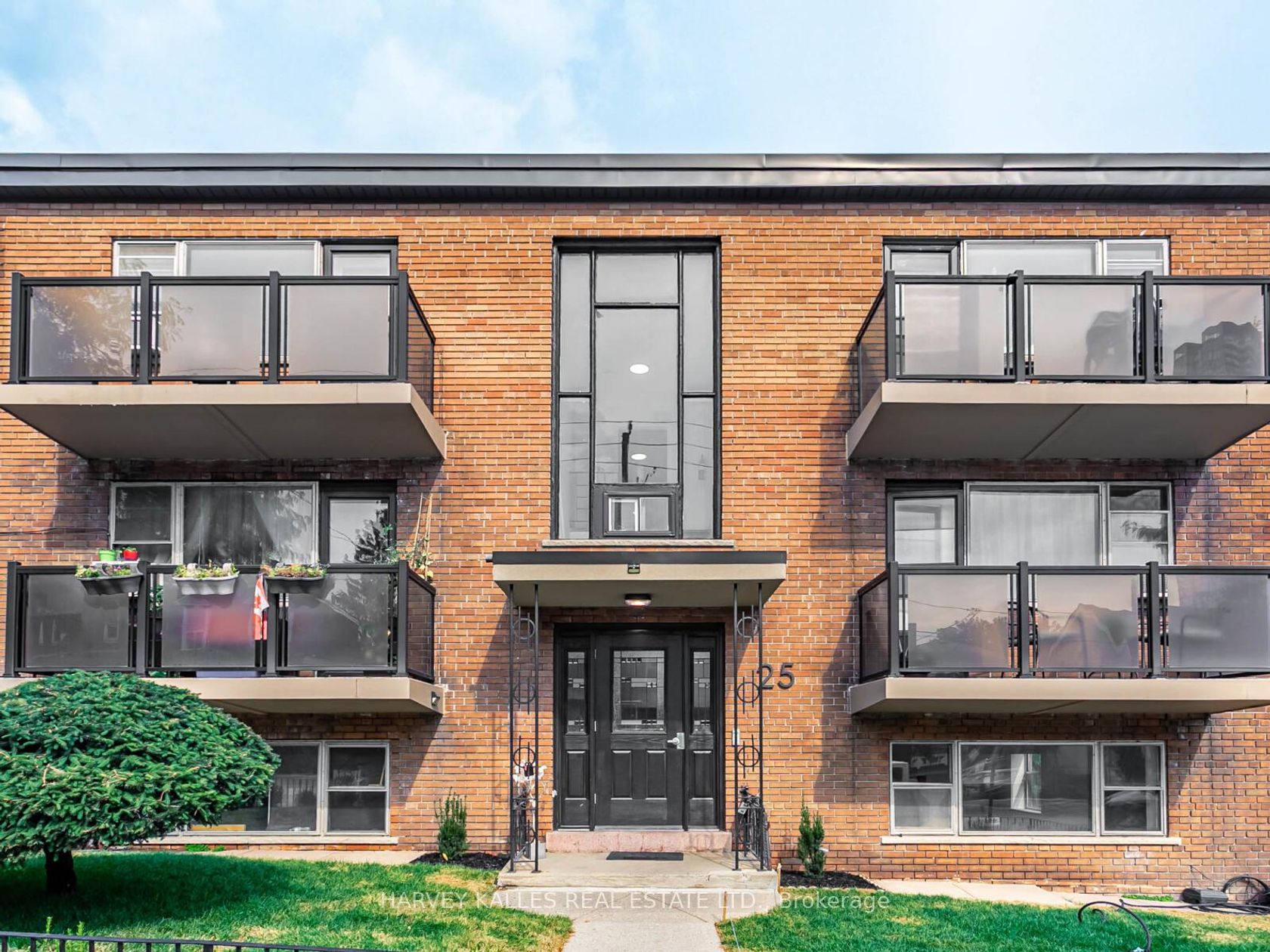 25 Windermere Avenue, Swansea, Toronto 